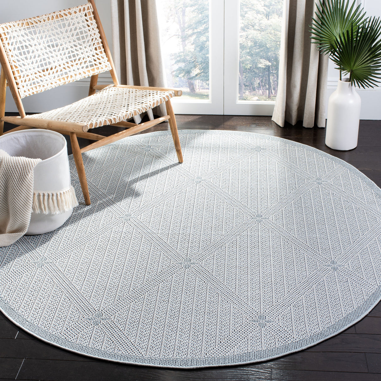 SAFAVIEH Bermuda Washable Rosenda Indoor/ Outdoor Waterproof Rug