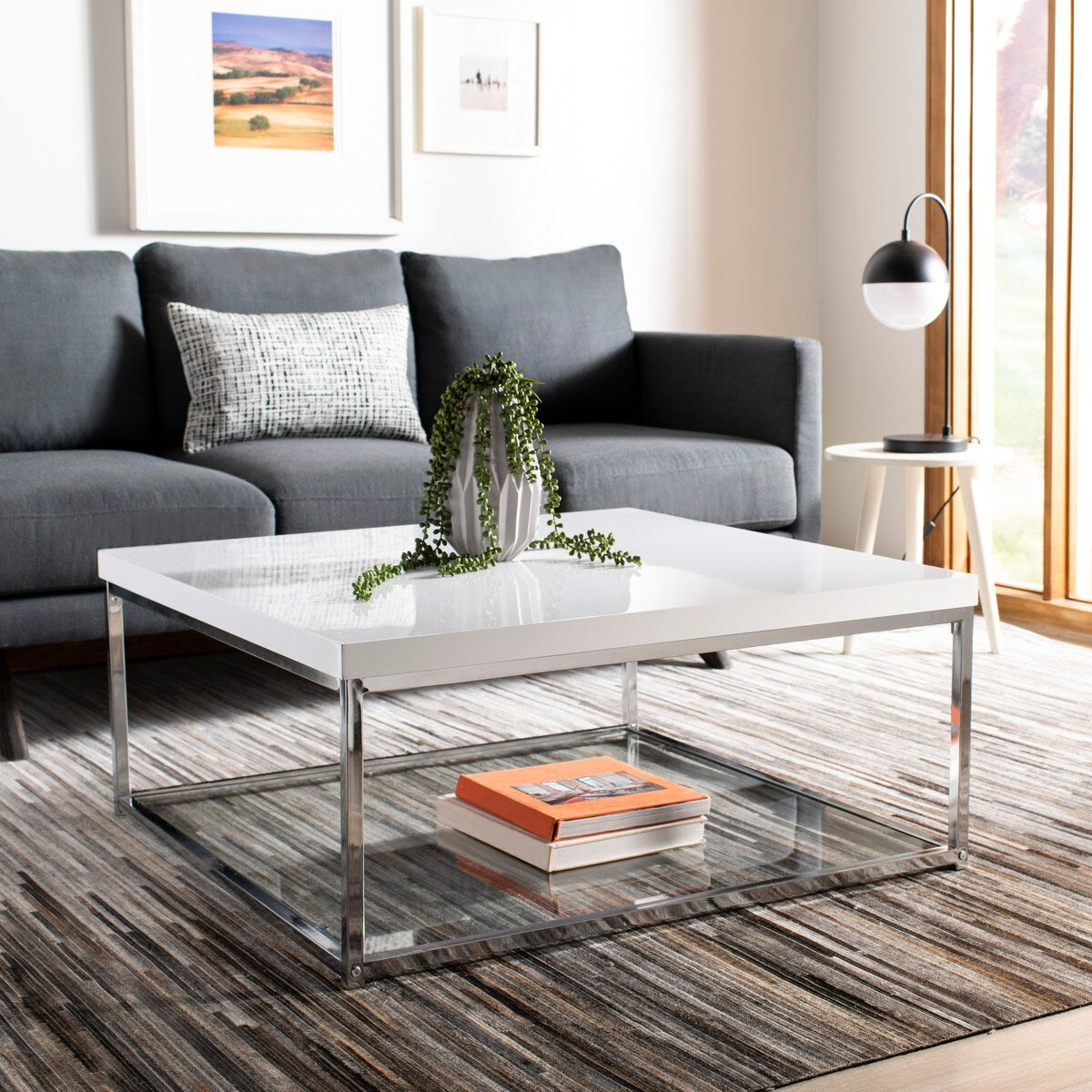 SAFAVIEH Bettylou White/Chrome High Gloss Coffee Table - 35.4" W x 35.4" D x 15.7" H - 35Wx35Dx16H