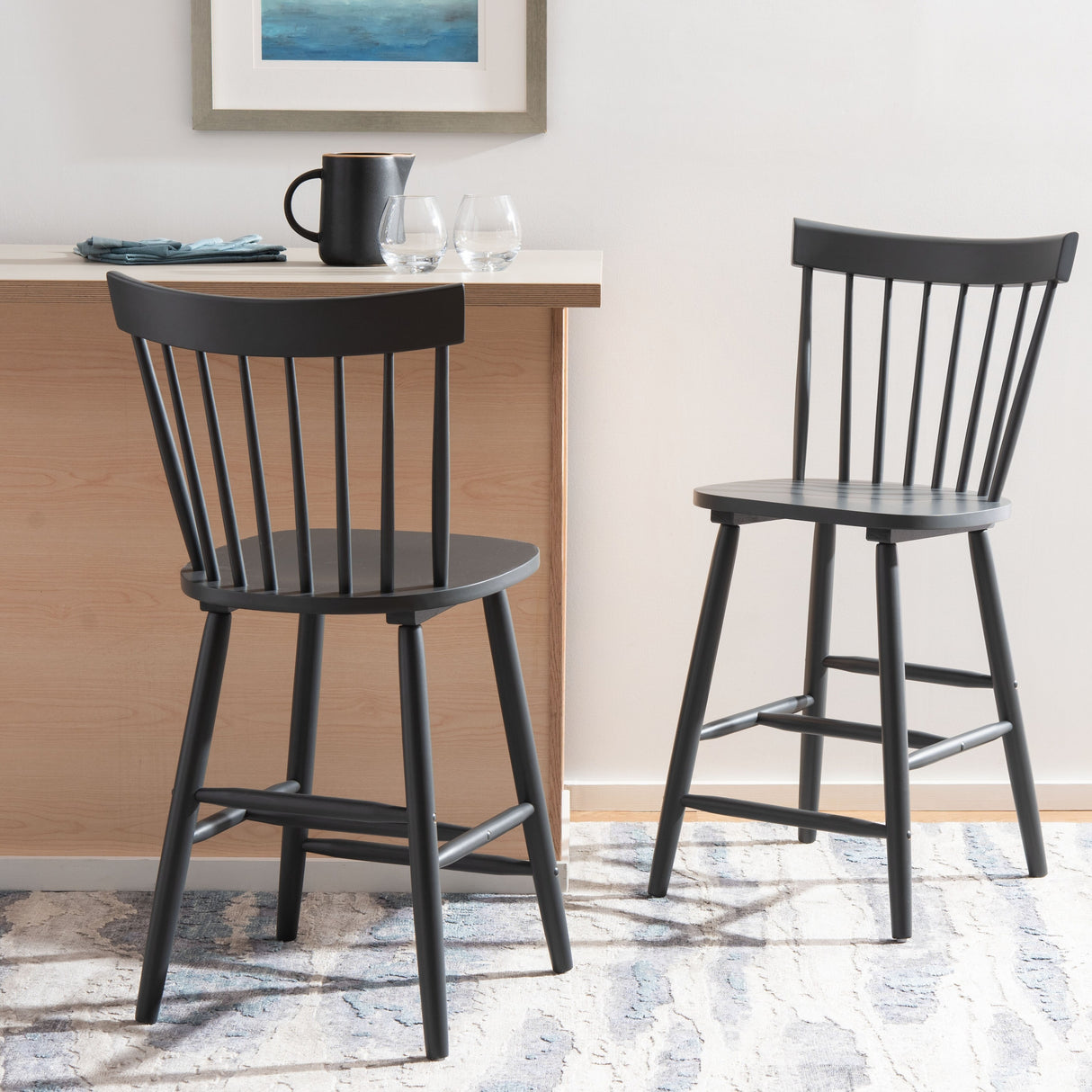 SAFAVIEH Biddie 24-inch Spindle Farmhouse Counter Stool (Set of 2) - 20" W x 21" D x 39" H - 20Wx21Dx39H