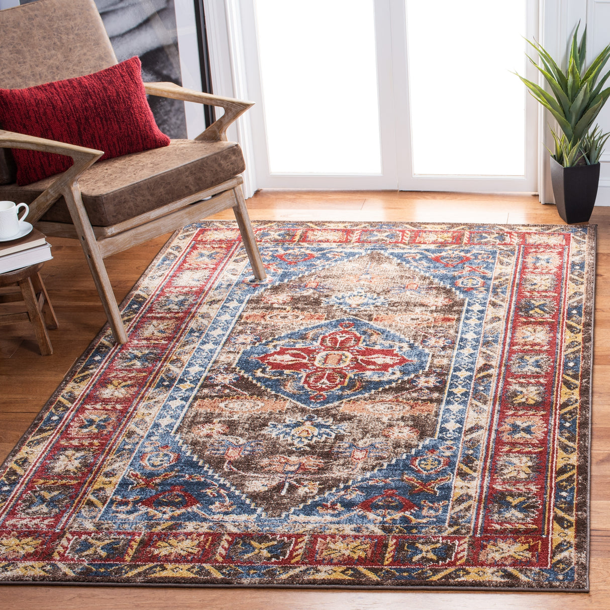 SAFAVIEH Bijar Bertineke Traditional Oriental Distressed Rug