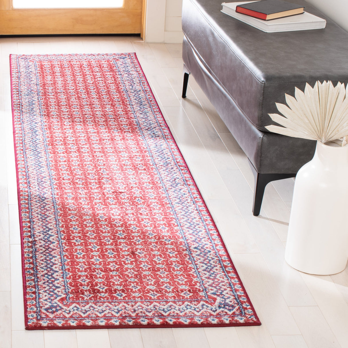 SAFAVIEH Brentwood Banga Traditional Oriental Rug