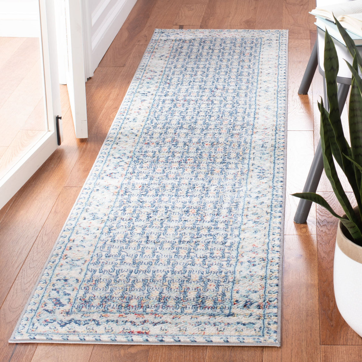 SAFAVIEH Brentwood Banga Traditional Oriental Rug