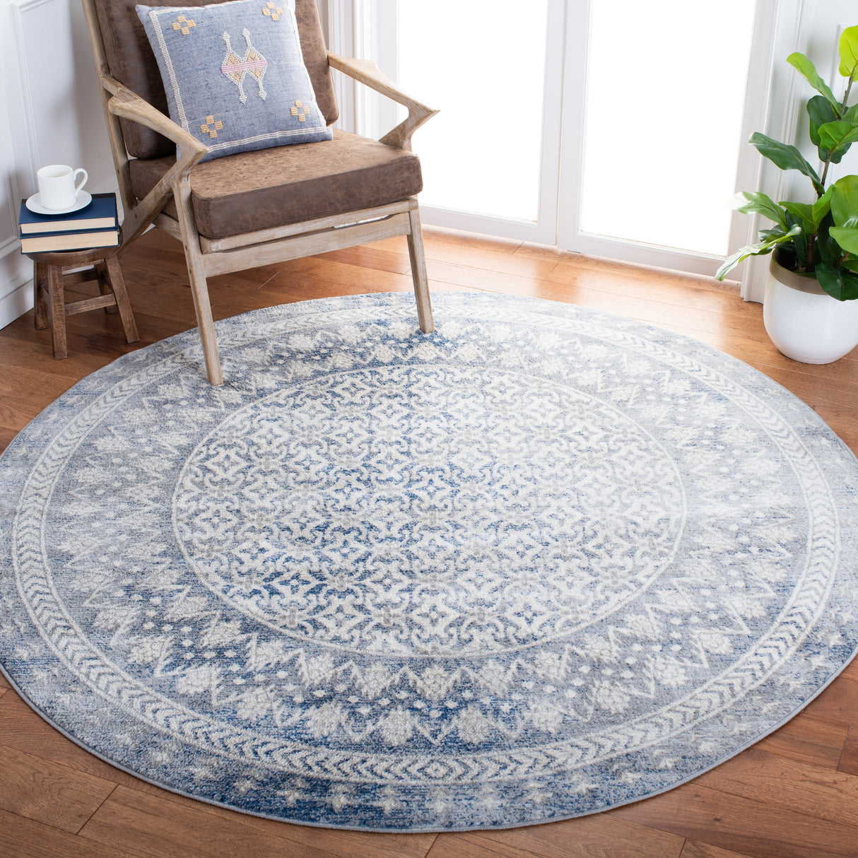 SAFAVIEH Brentwood Banga Traditional Oriental Rug