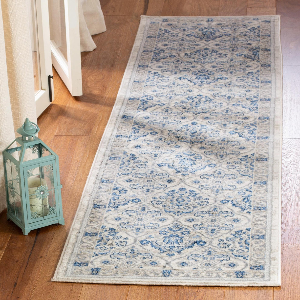 SAFAVIEH Brentwood Craciunita Traditional Oriental Rug