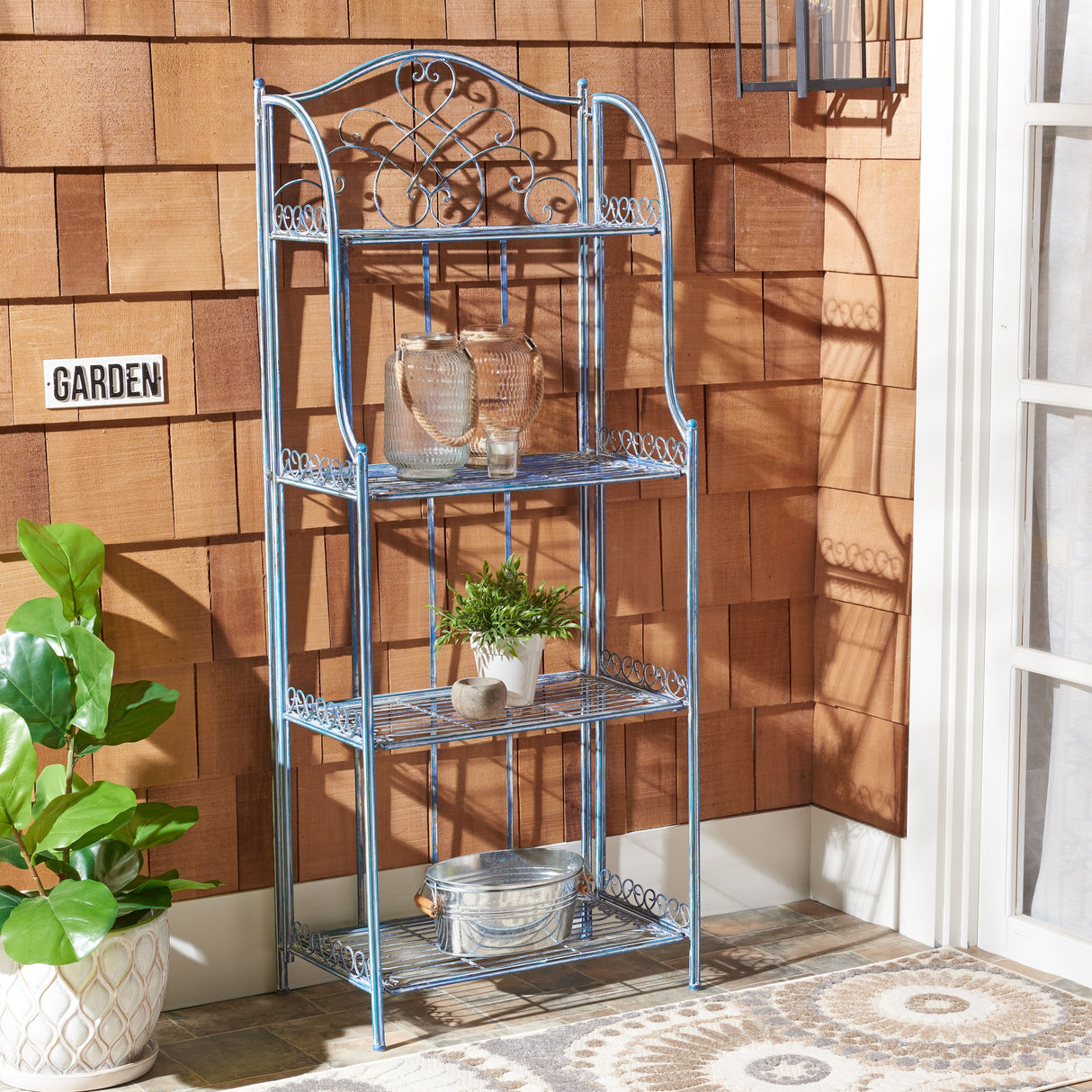 SAFAVIEH Bryn Victorian Wrought Iron 4-Tier Outdoor Bakers Rack - 25 In. W x 15 In. D x 63 In. H - 25Wx15Dx63H