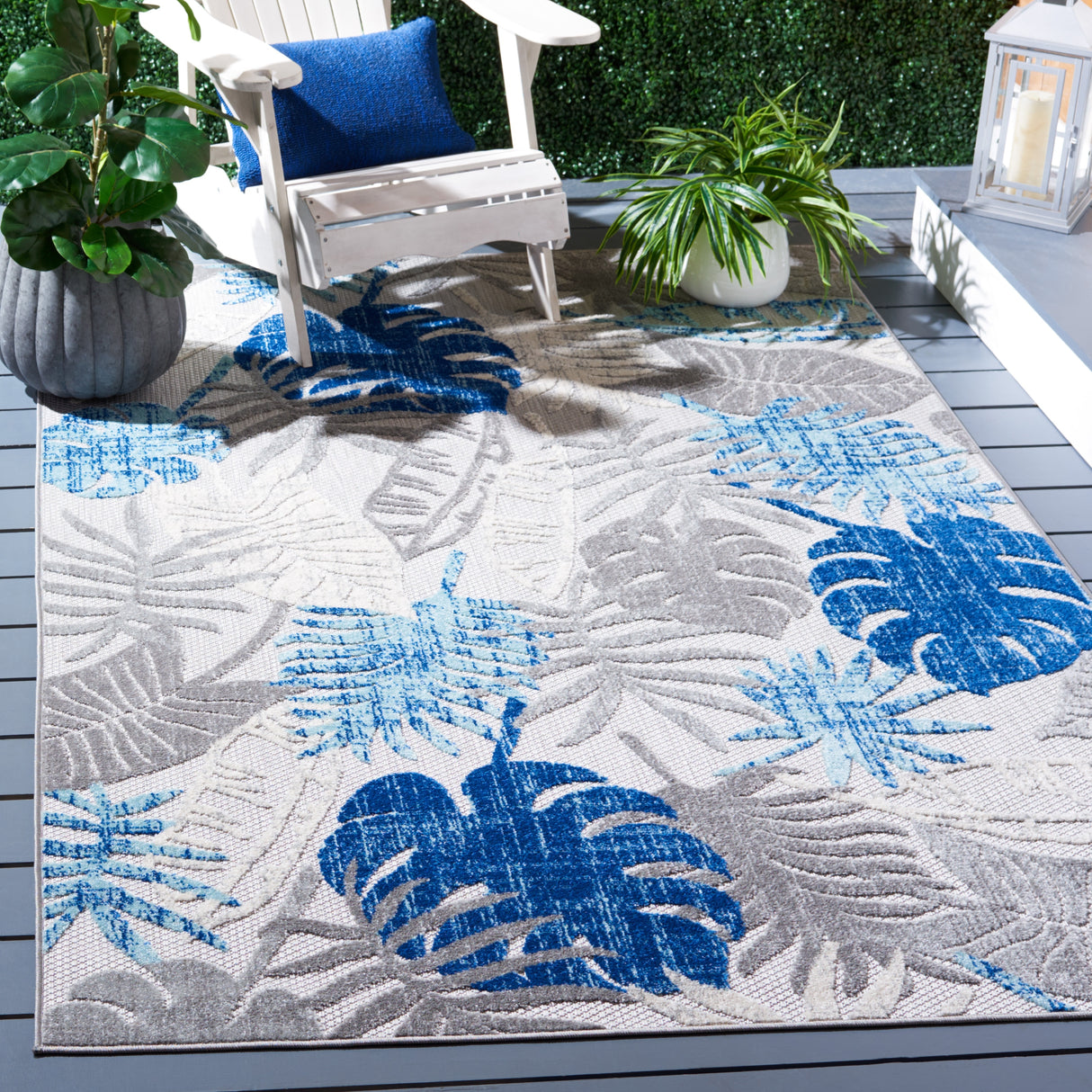 SAFAVIEH Cabana Arik Indoor/ Outdoor Waterproof Patio Floral Rug