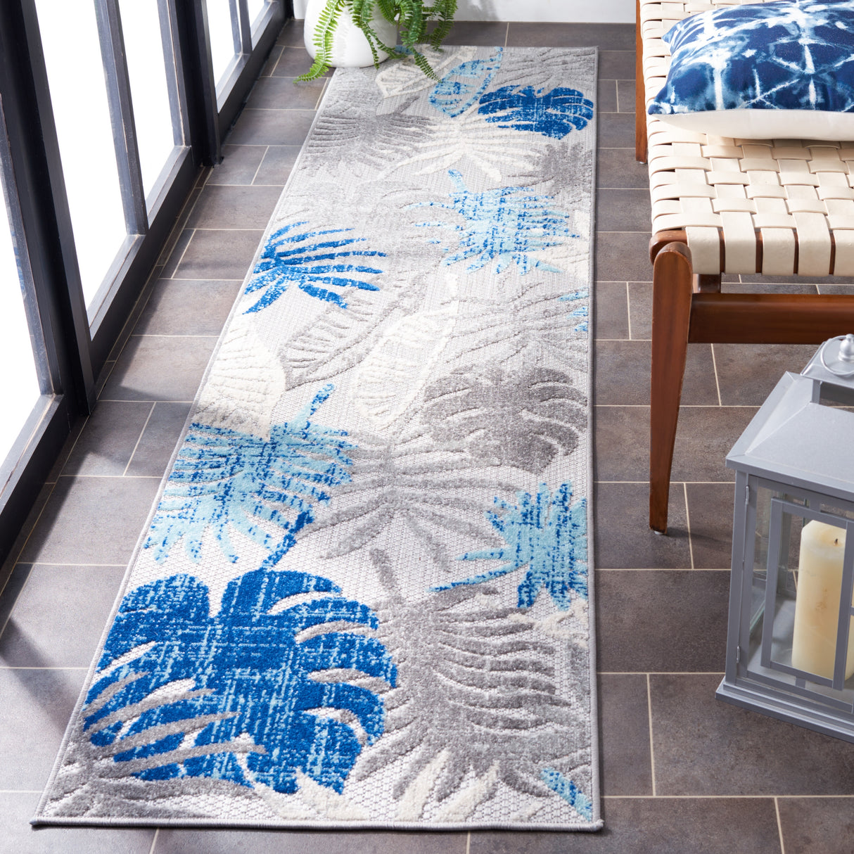 SAFAVIEH Cabana Arik Indoor/ Outdoor Waterproof Patio Floral Rug