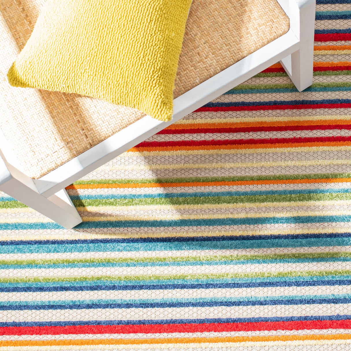 SAFAVIEH Cabana Gafia Indoor/ Outdoor Waterproof Patio Stripe Rug