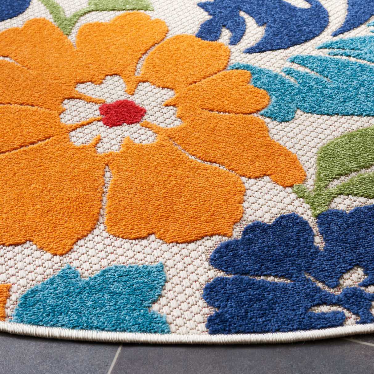 SAFAVIEH Cabana Leopolda Indoor/ Outdoor Waterproof Patio Floral Rug