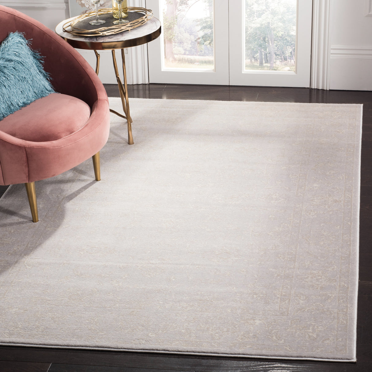 SAFAVIEH Carnegie Anara Modern Distressed Oriental Rug