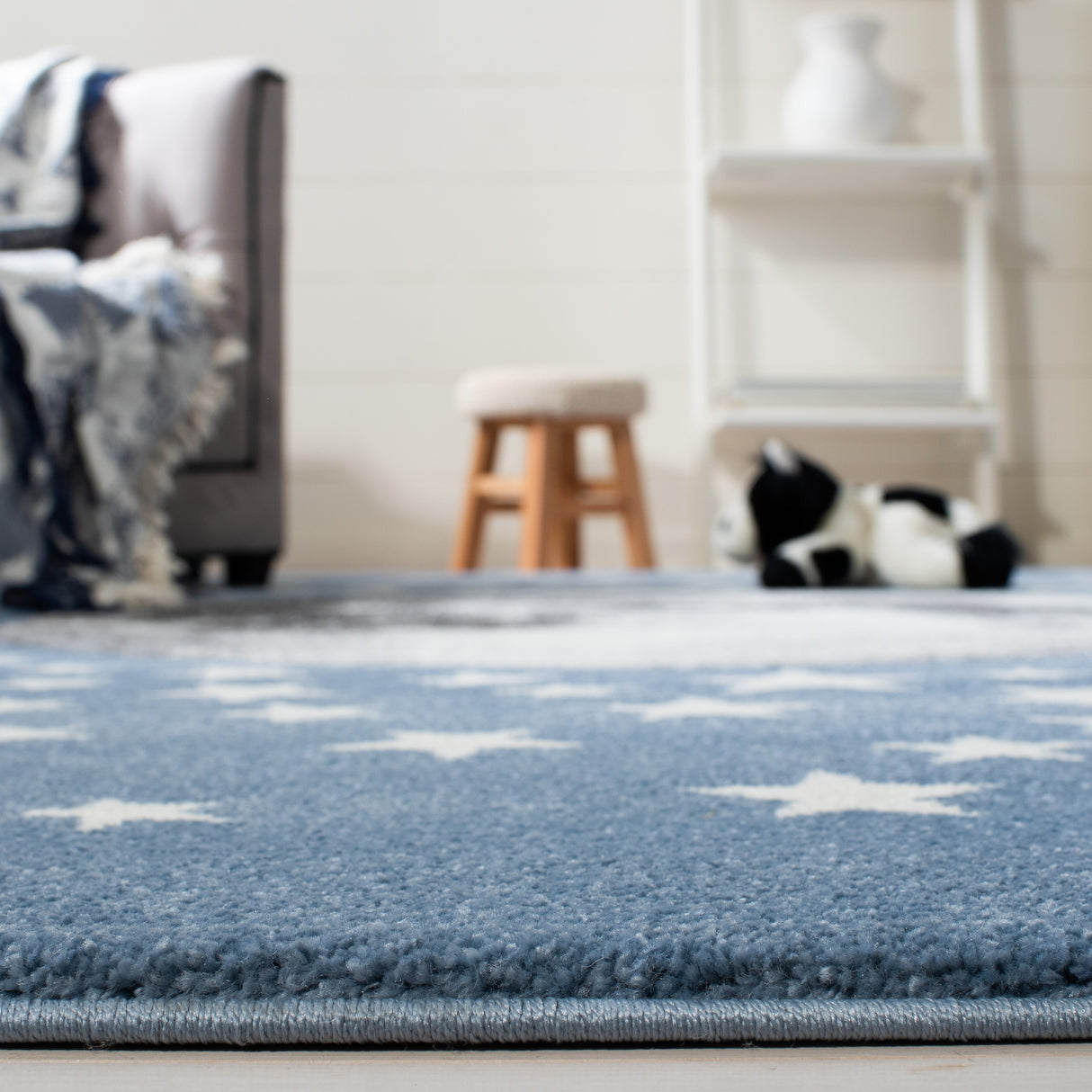 SAFAVIEH Carousel Kids Atsumi Moon Rug