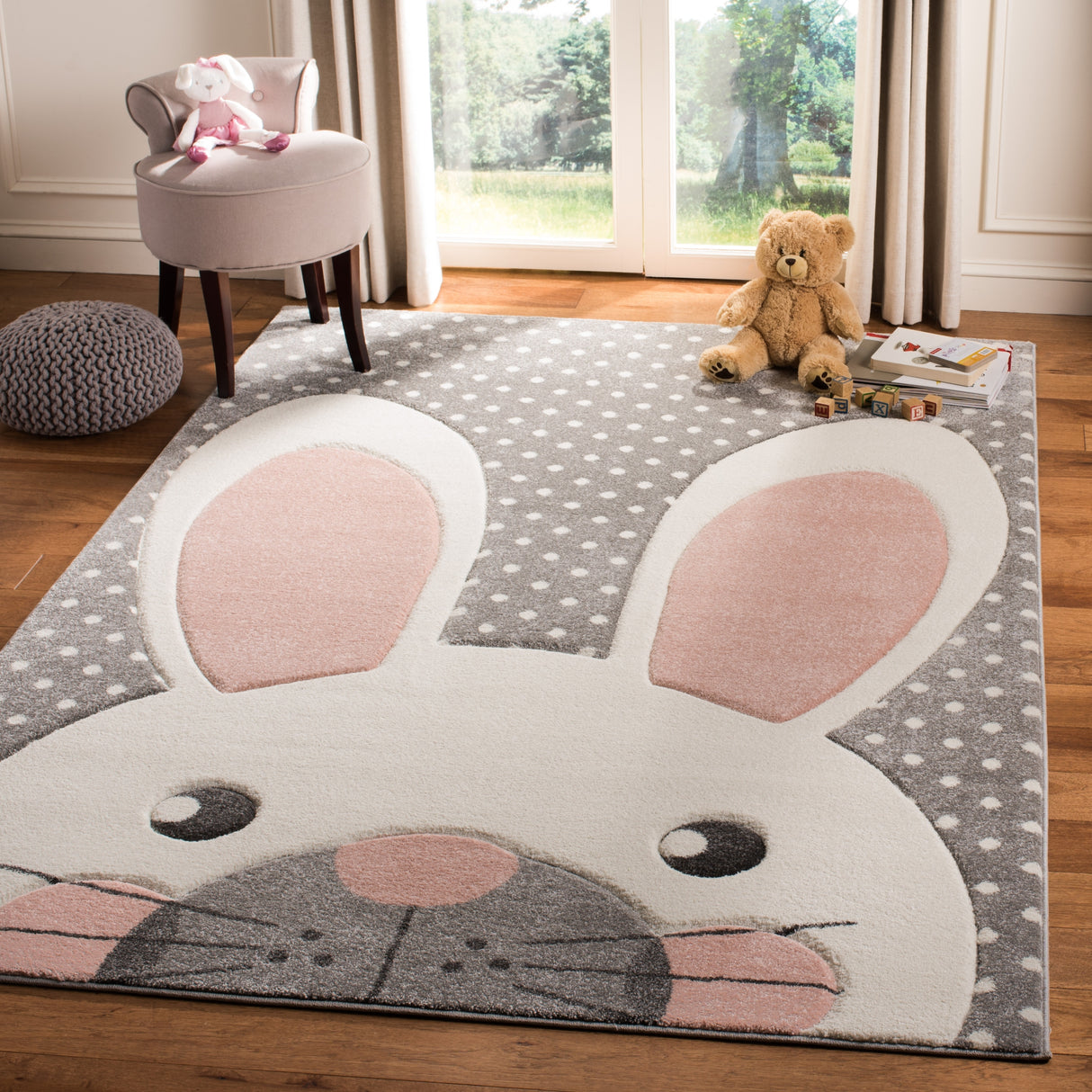 SAFAVIEH Carousel Kids Jurgita Bunny Ears Rug