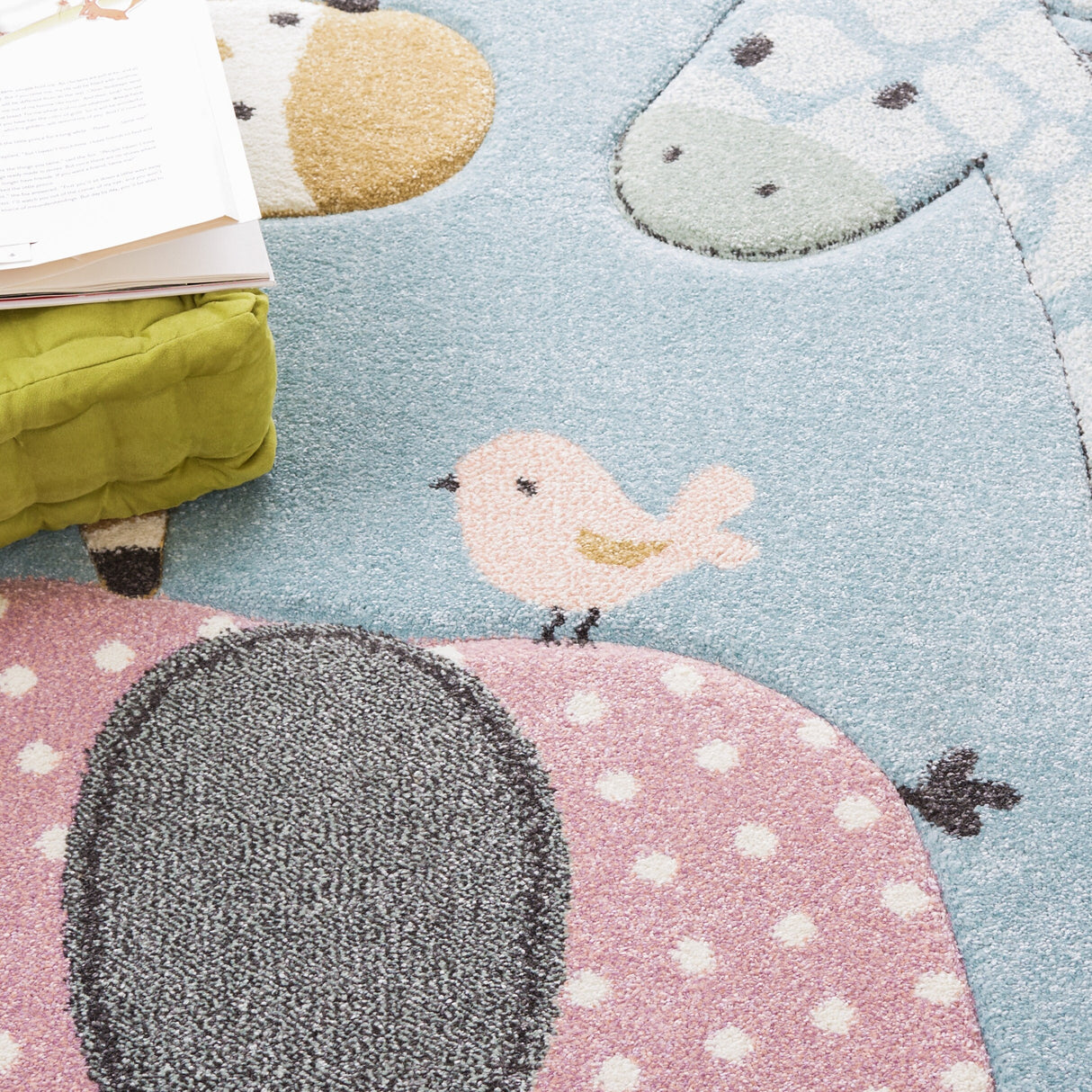 SAFAVIEH Carousel Kids Miharu Animal Rug