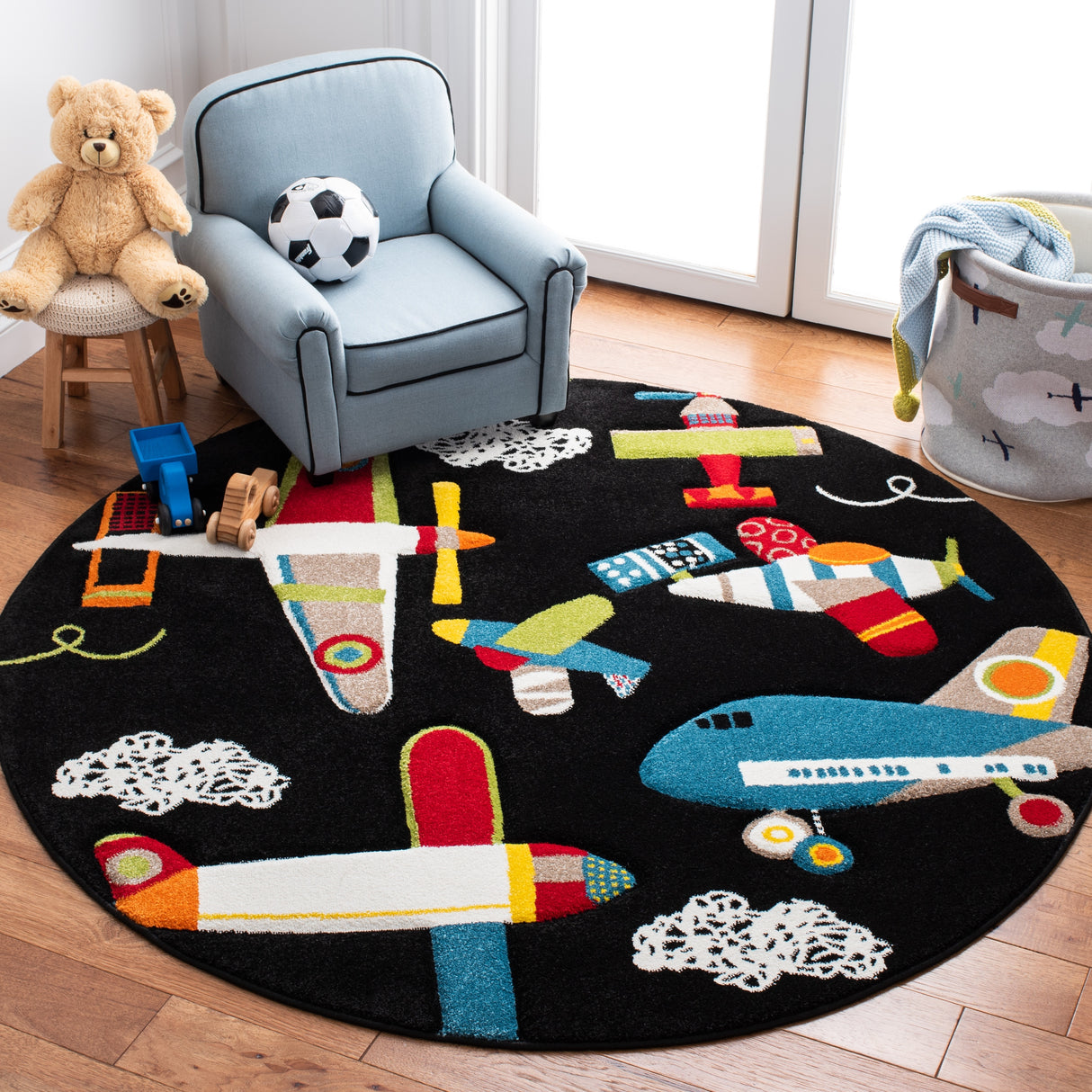 SAFAVIEH Carousel Kids Mindra Airplane Rug