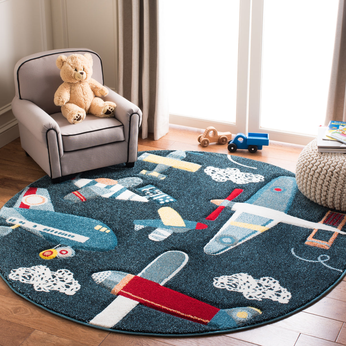 SAFAVIEH Carousel Kids Mindra Airplane Rug