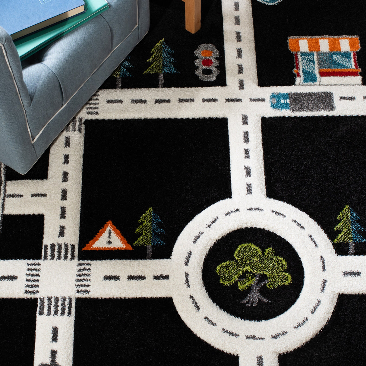 SAFAVIEH Carousel Kids Riemy Neighborhood Road Rug