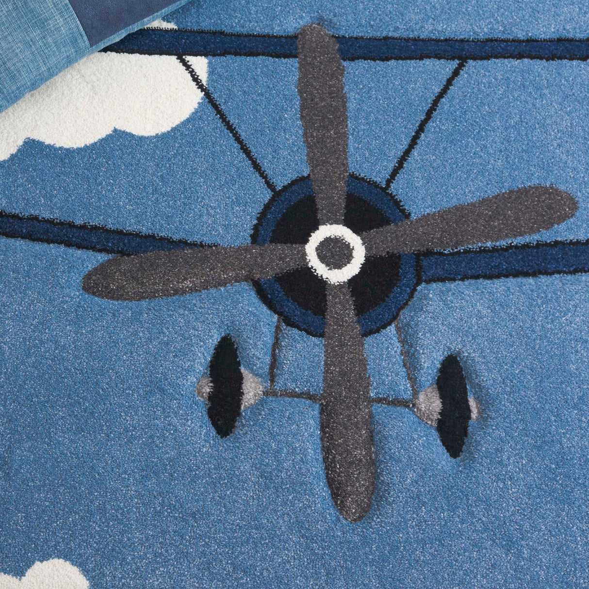 SAFAVIEH Carousel Kids Rudolfina Airplane Rug