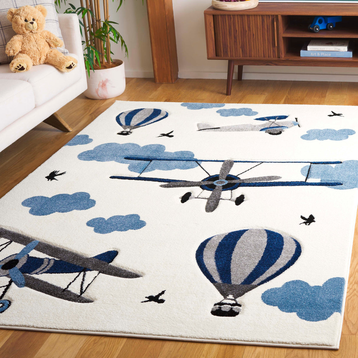 SAFAVIEH Carousel Kids Rudolfina Airplane Rug