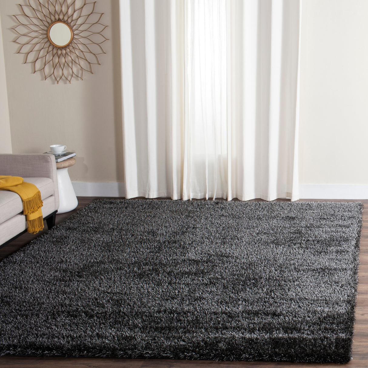 SAFAVIEH Charlotte Shag Truc Solid 2-inch Thick Rug