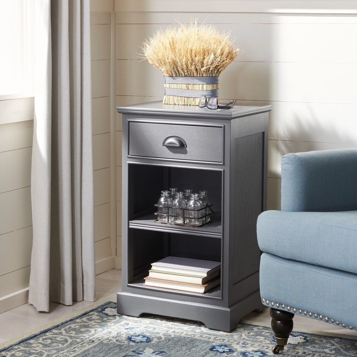 SAFAVIEH Clemie Grey Storage Side Table - 17.7" x 13.8" x 29.9" - 18Wx14Dx30H