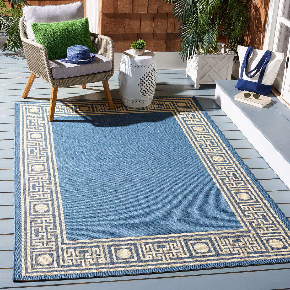 SAFAVIEH Courtyard Alix Indoor/ Outdoor Waterproof Patio Backyard Rug