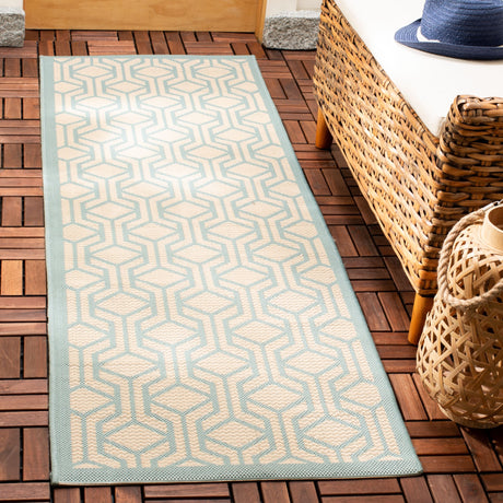 SAFAVIEH Courtyard Annunzia Indoor/ Outdoor Waterproof Patio Backyard Rug