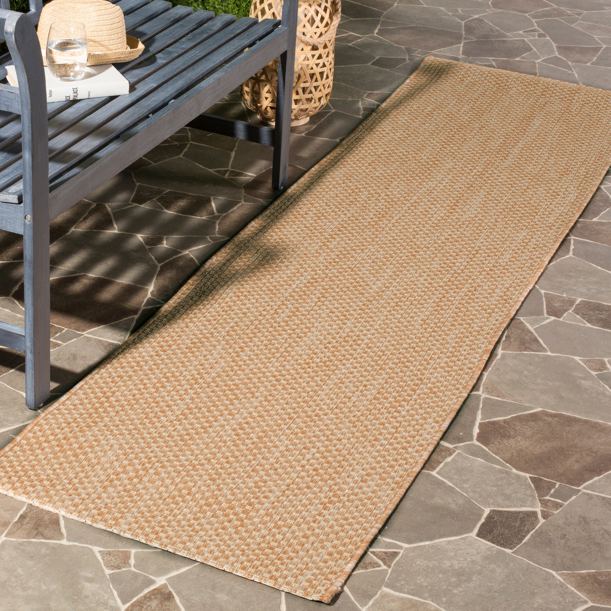 SAFAVIEH Courtyard Begajeta Indoor/Outdoor Waterproof Patio Backyard Rug.