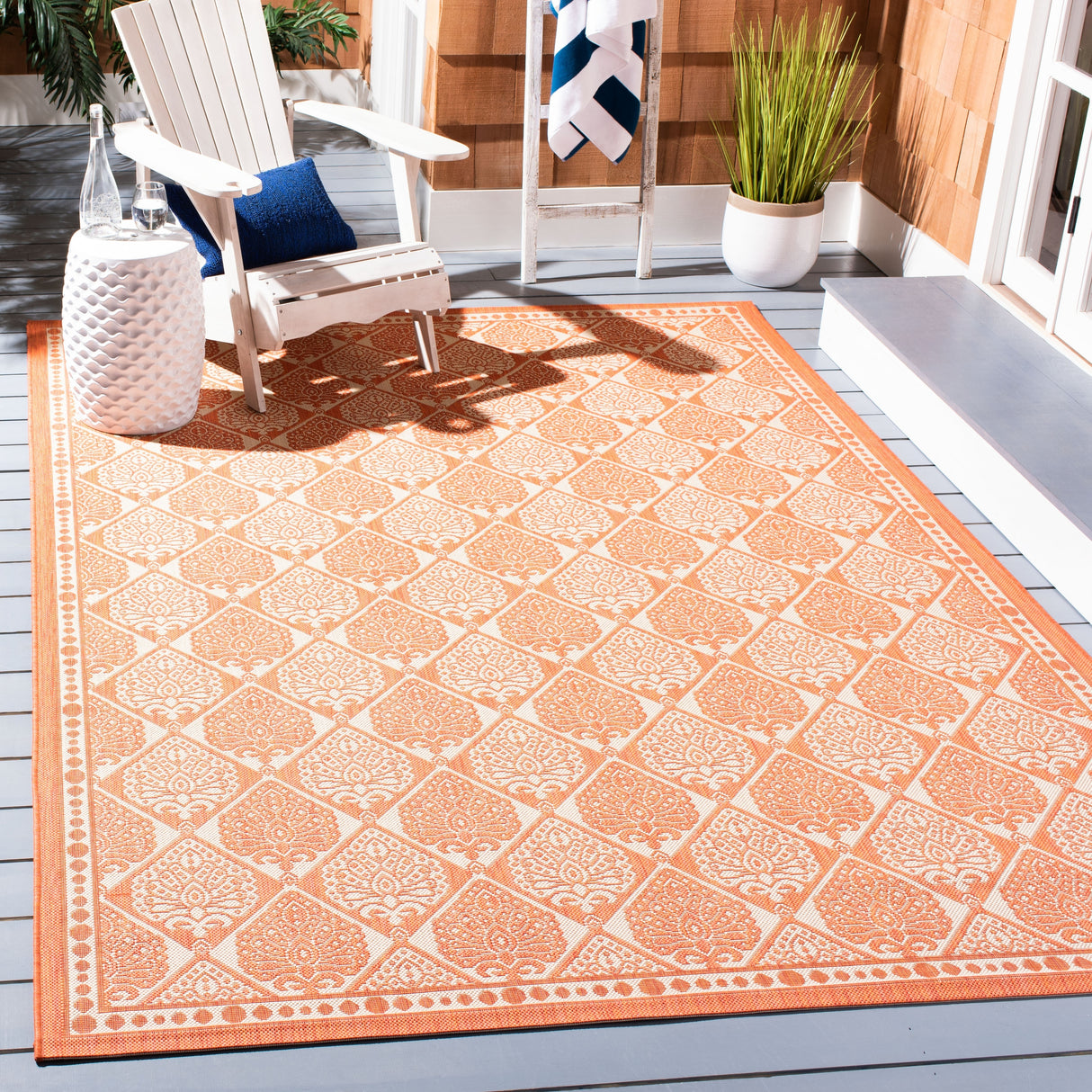 SAFAVIEH Courtyard Birgit Indoor/ Outdoor Waterproof Patio Backyard Rug