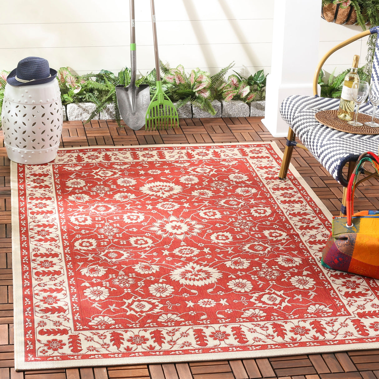 SAFAVIEH Courtyard Dyrfinna Indoor/ Outdoor Waterproof Patio Backyard Rug