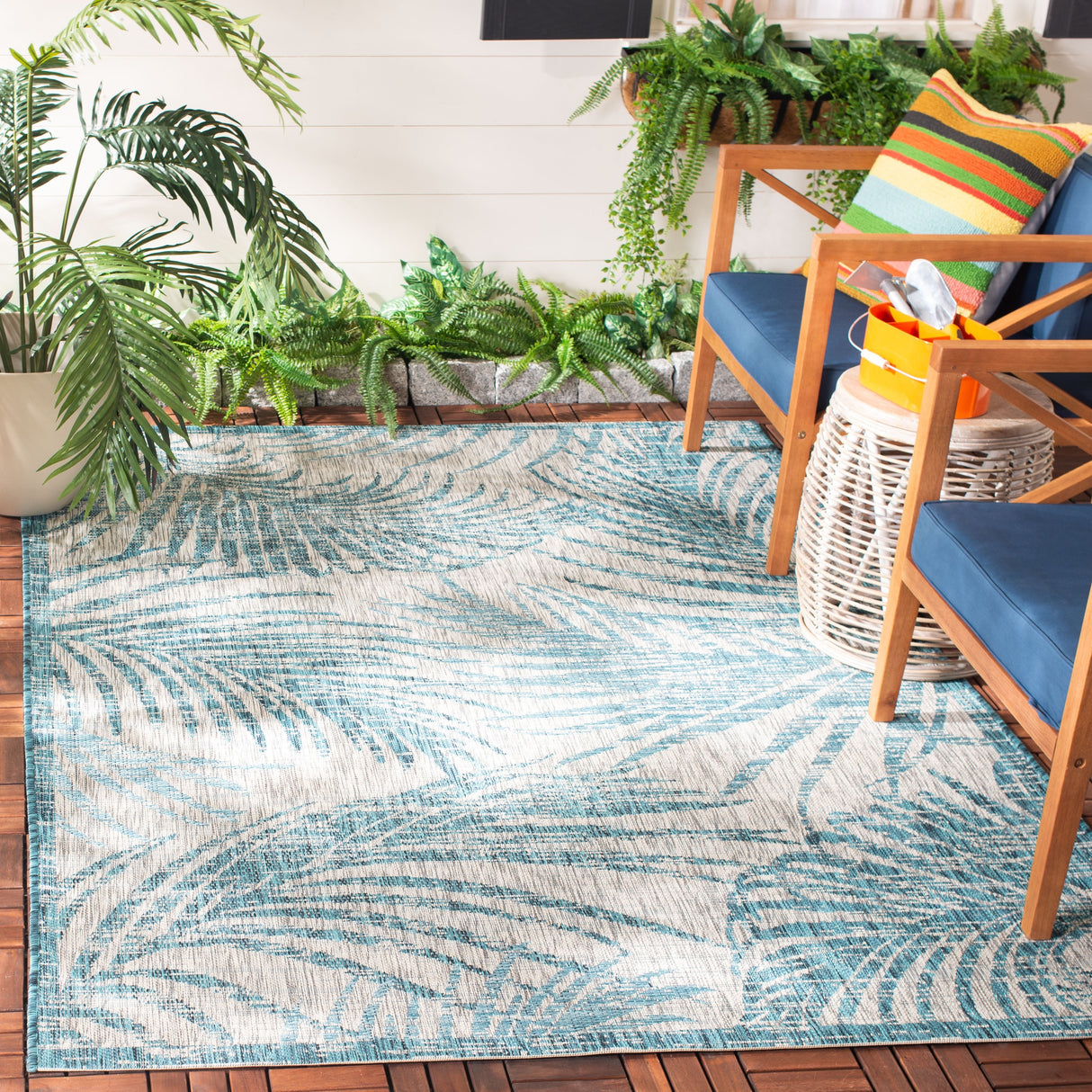 SAFAVIEH Courtyard Ellen Indoor/ Outdoor Waterproof Patio Backyard Rug