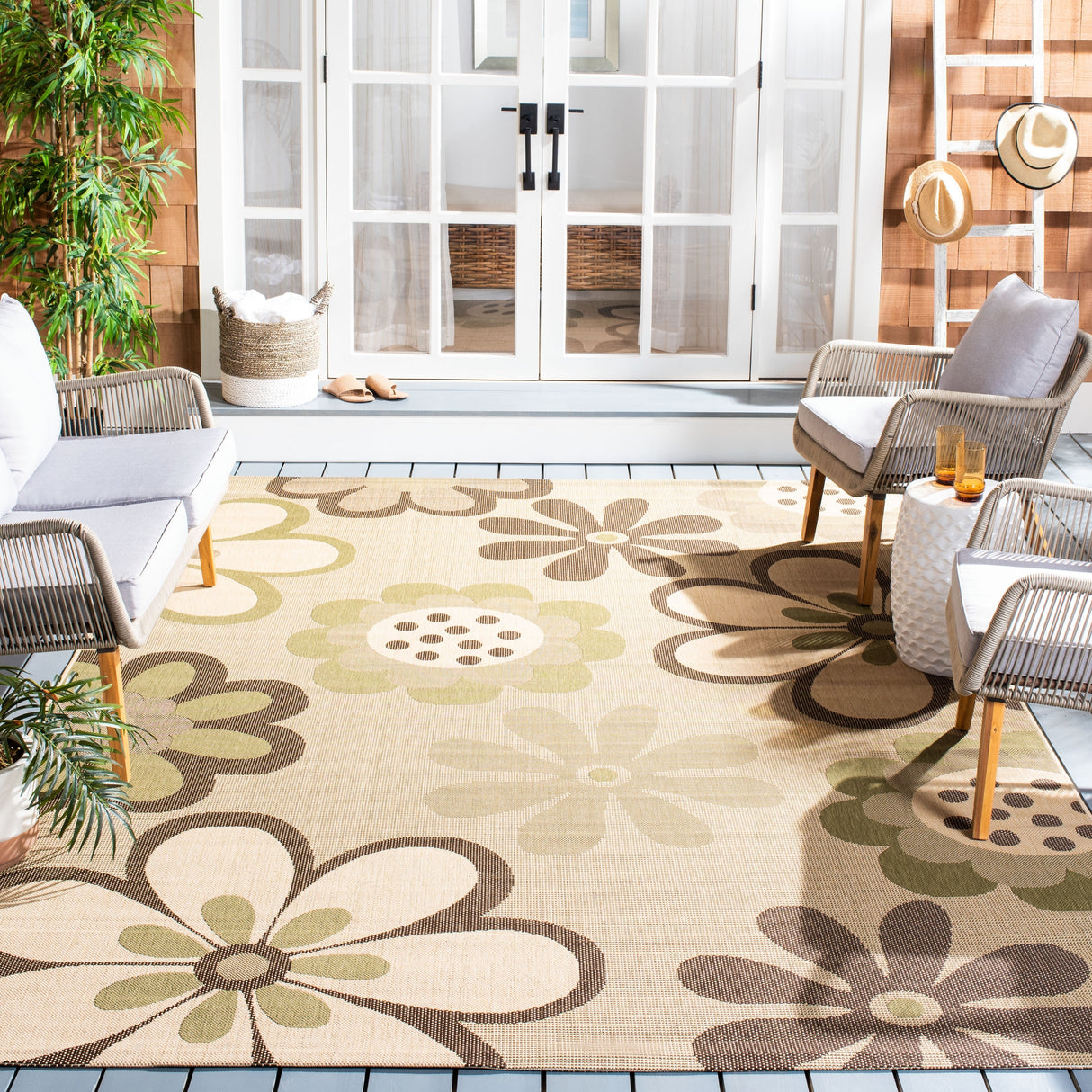 SAFAVIEH Courtyard Grania Indoor/ Outdoor Waterproof Patio Backyard Rug