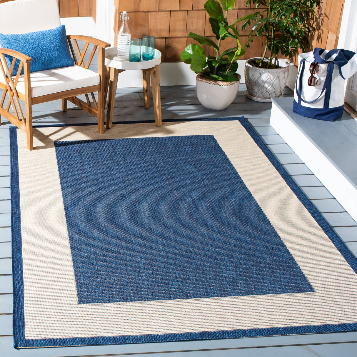 SAFAVIEH Courtyard Gwenneth Indoor/Outdoor Waterproof Patio Backyard Rug