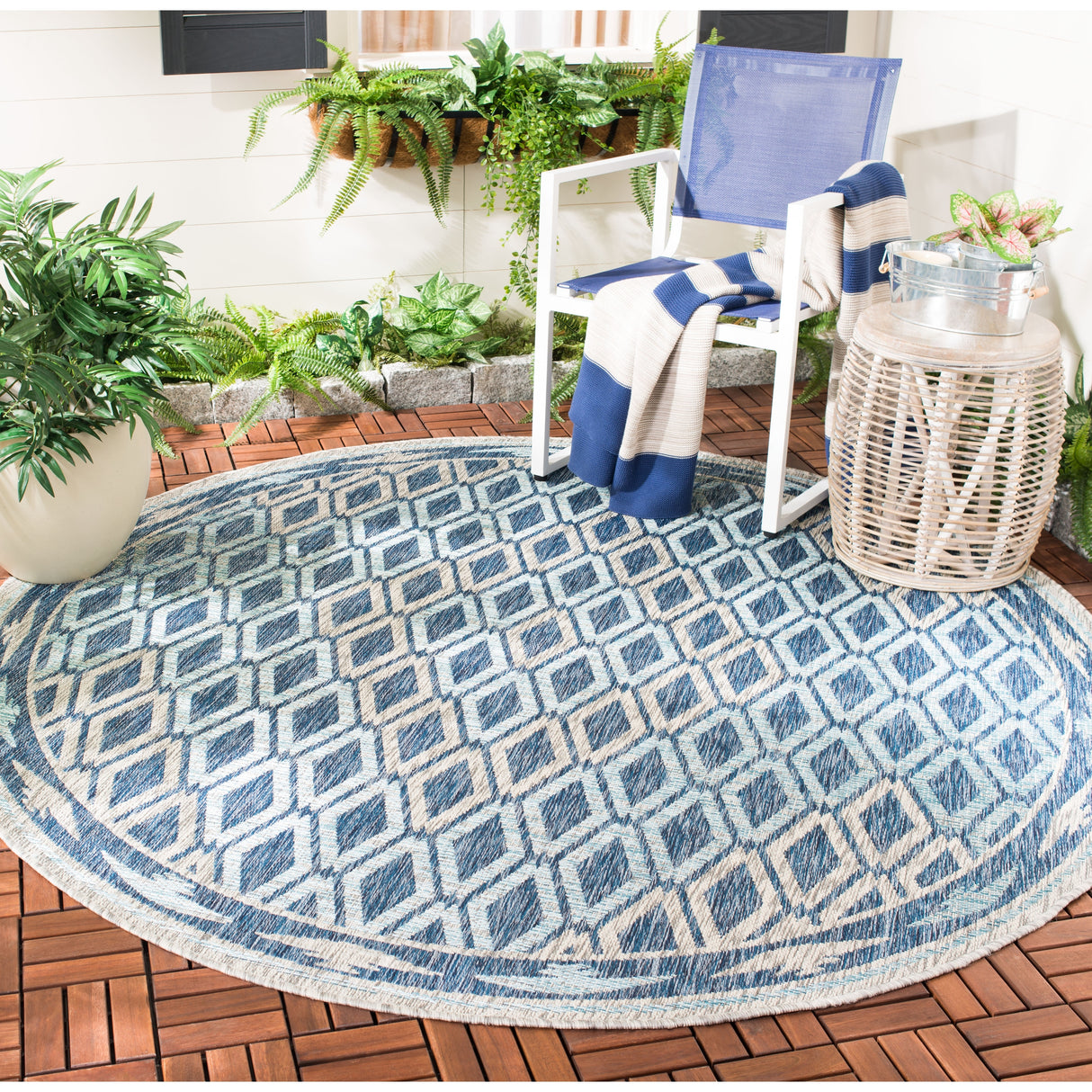 SAFAVIEH Courtyard Hannchen Indoor/ Outdoor Waterproof Patio Backyard Rug