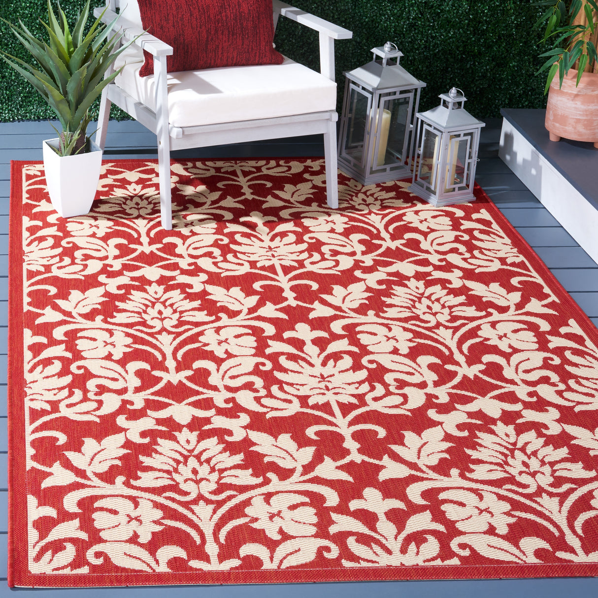 SAFAVIEH Courtyard Heleena Indoor/ Outdoor Waterproof Patio Backyard Rug