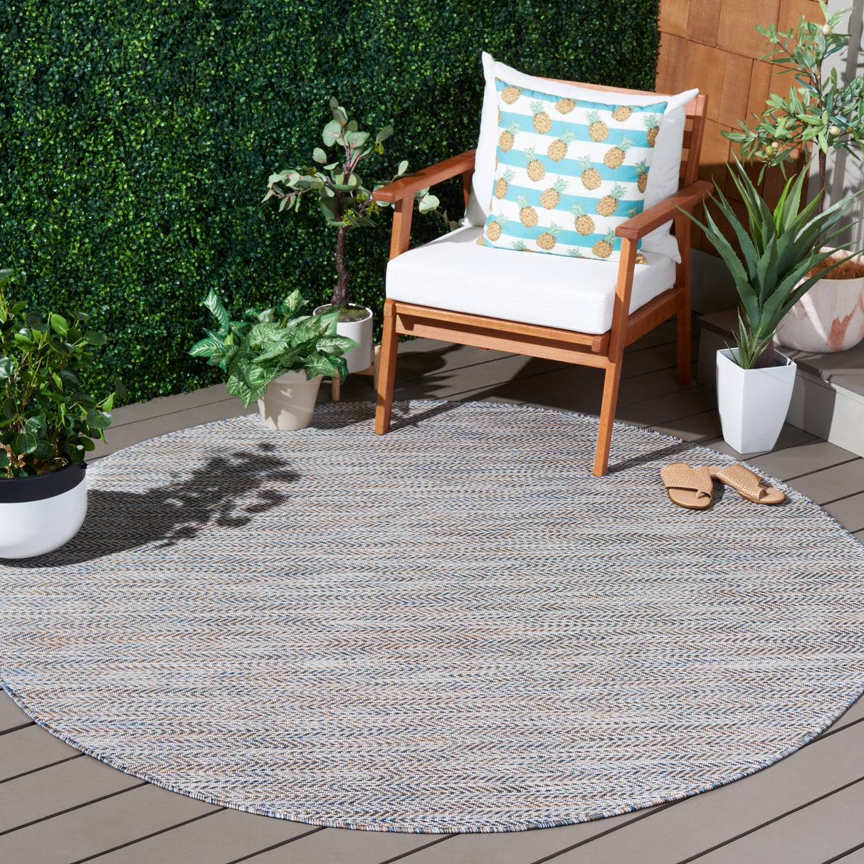 SAFAVIEH Courtyard Ilmur Indoor/ Outdoor Waterproof Patio Backyard Rug