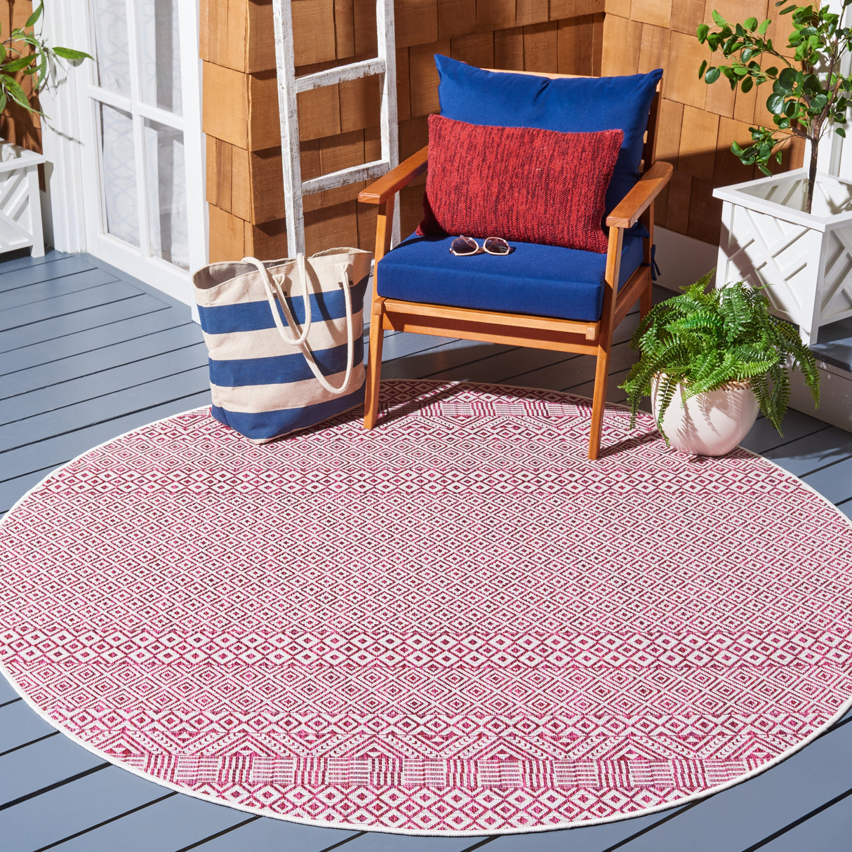 SAFAVIEH Courtyard Leonara Indoor/Outdoor Waterproof Patio Backyard Rug