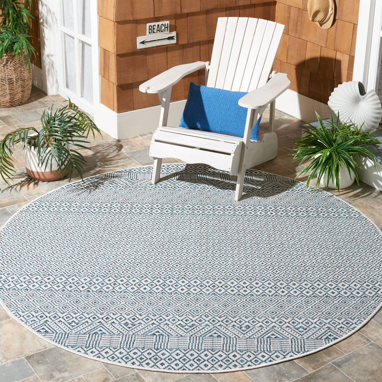 SAFAVIEH Courtyard Leonara Indoor/Outdoor Waterproof Patio Backyard Rug