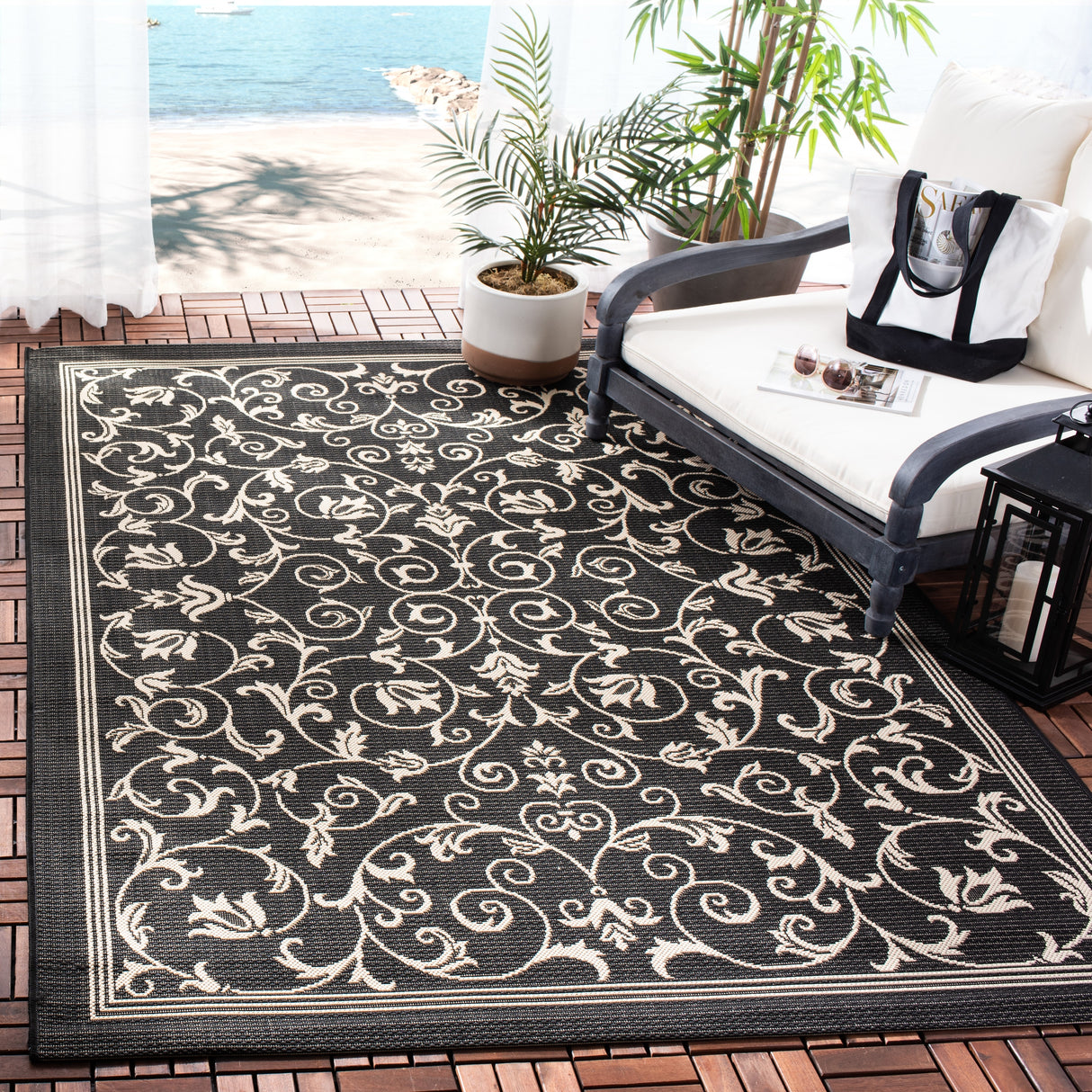 SAFAVIEH Courtyard Miljeta Indoor/ Outdoor Waterproof Patio Backyard Rug