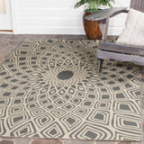 SAFAVIEH Courtyard Misako Indoor/ Outdoor Waterproof Patio Backyard Rug