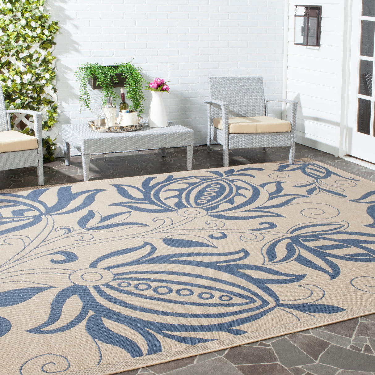 SAFAVIEH Courtyard Nasima Indoor/ Outdoor Patio Backyard Rug