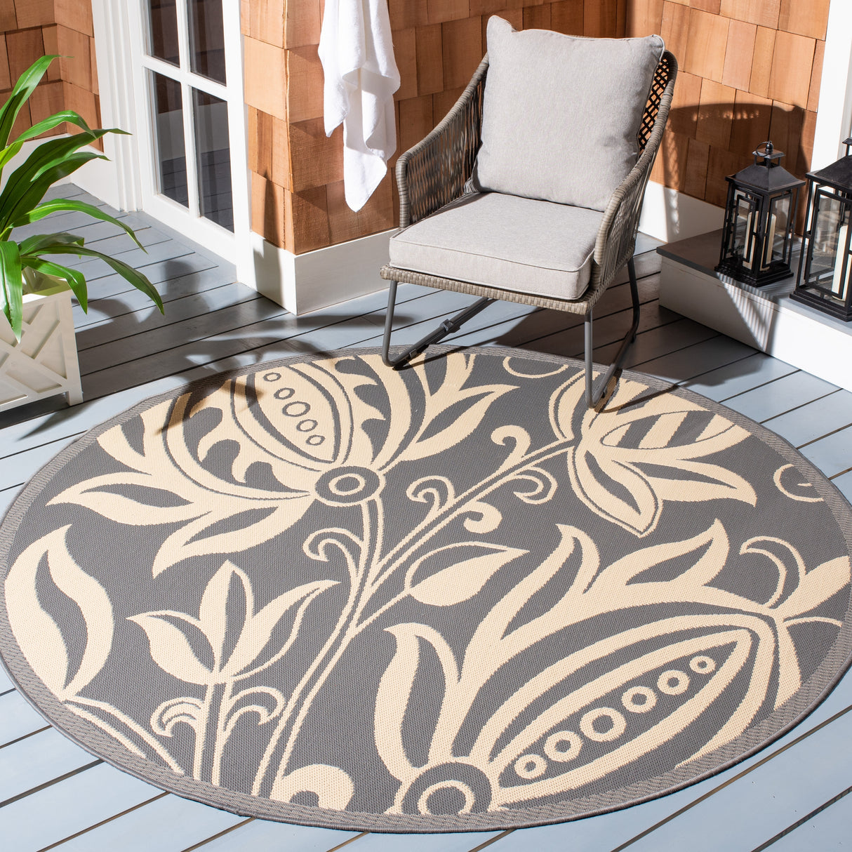 SAFAVIEH Courtyard Nasima Indoor/ Outdoor Patio Backyard Rug