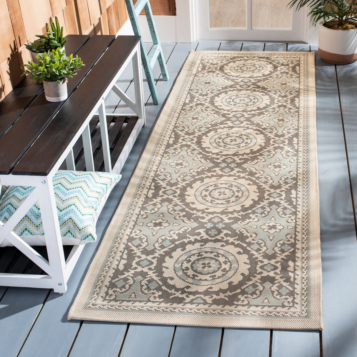 SAFAVIEH Courtyard Otilie Indoor/ Outdoor Waterproof Patio Backyard Rug