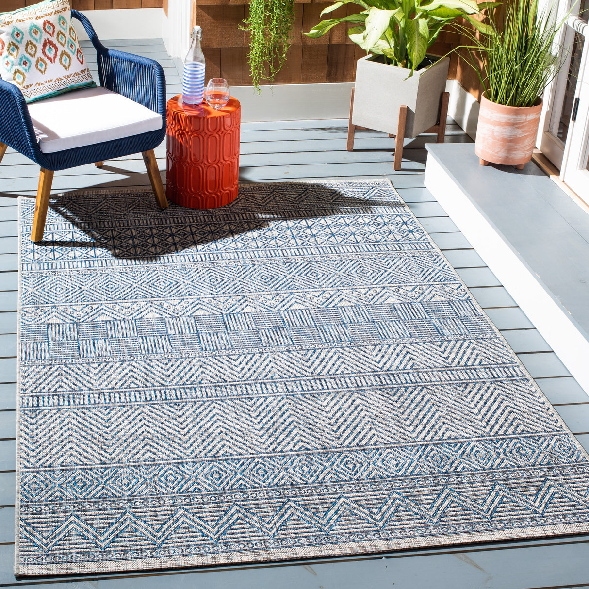 SAFAVIEH Courtyard Rozenn Indoor/ Outdoor Waterproof Patio Backyard Rug