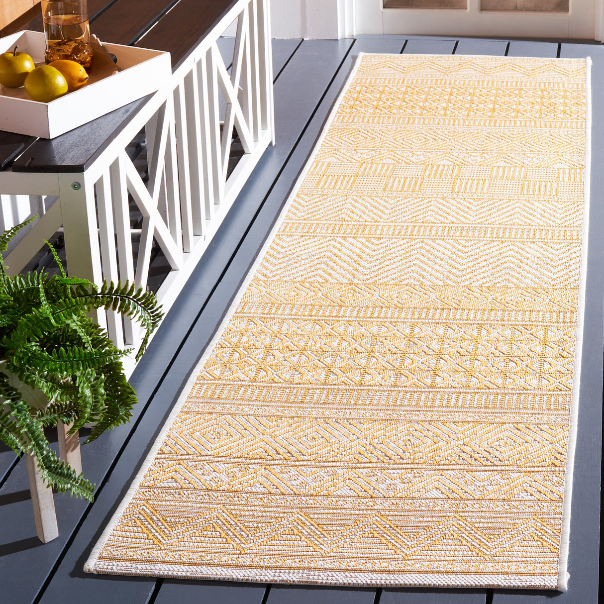 SAFAVIEH Courtyard Rozenn Indoor/ Outdoor Waterproof Patio Backyard Rug