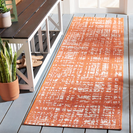 SAFAVIEH Courtyard Rufine Crosshatch Indoor/ Outdoor Waterproof Rug