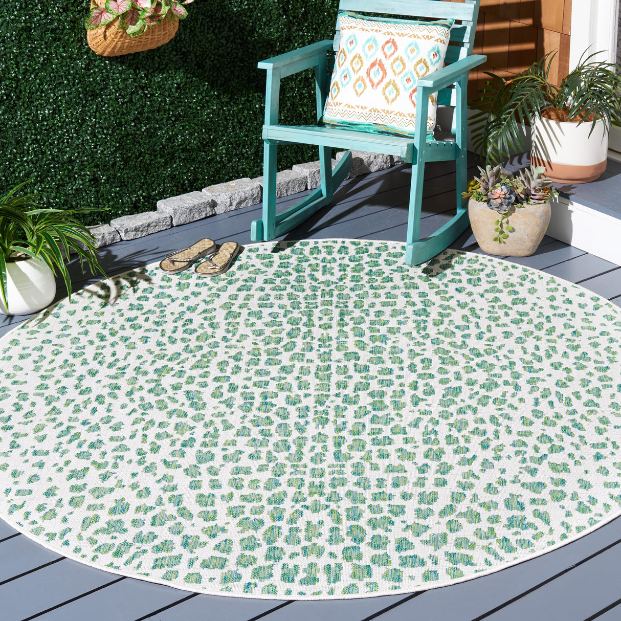 SAFAVIEH Courtyard Ruta Indoor/ Outdoor Waterproof Patio Backyard Rug