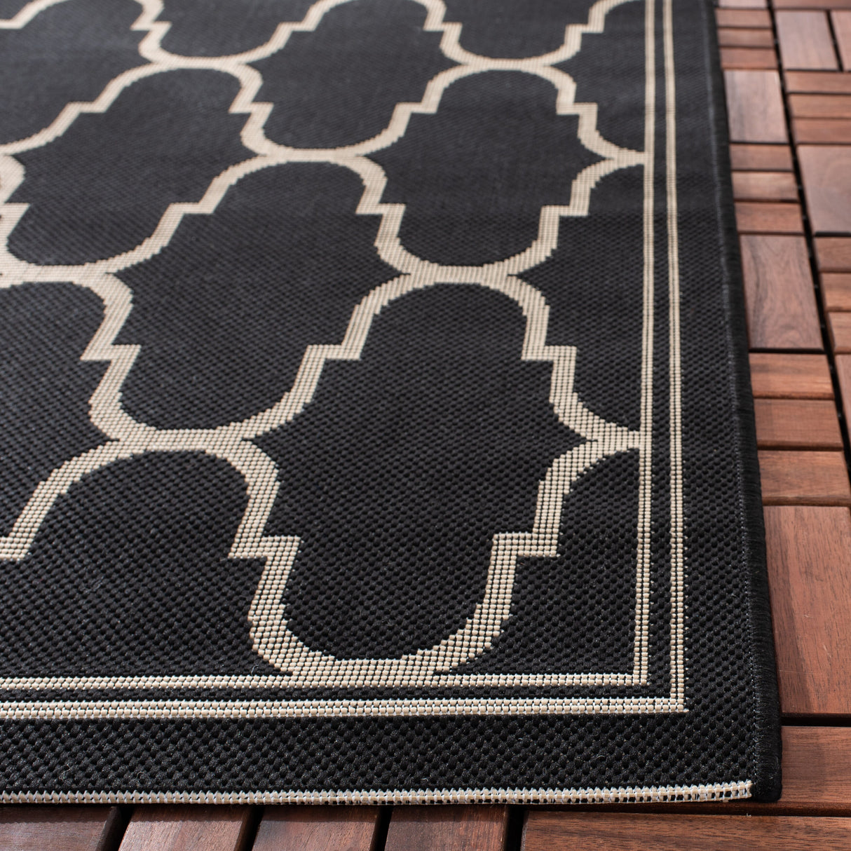 SAFAVIEH Courtyard Sufia Waterproof Trellis Backyard Patio Rug