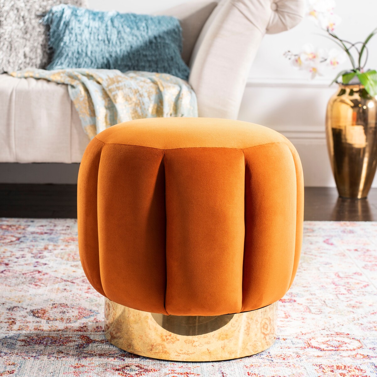 SAFAVIEH Couture Altje Channel Tufted Ottoman