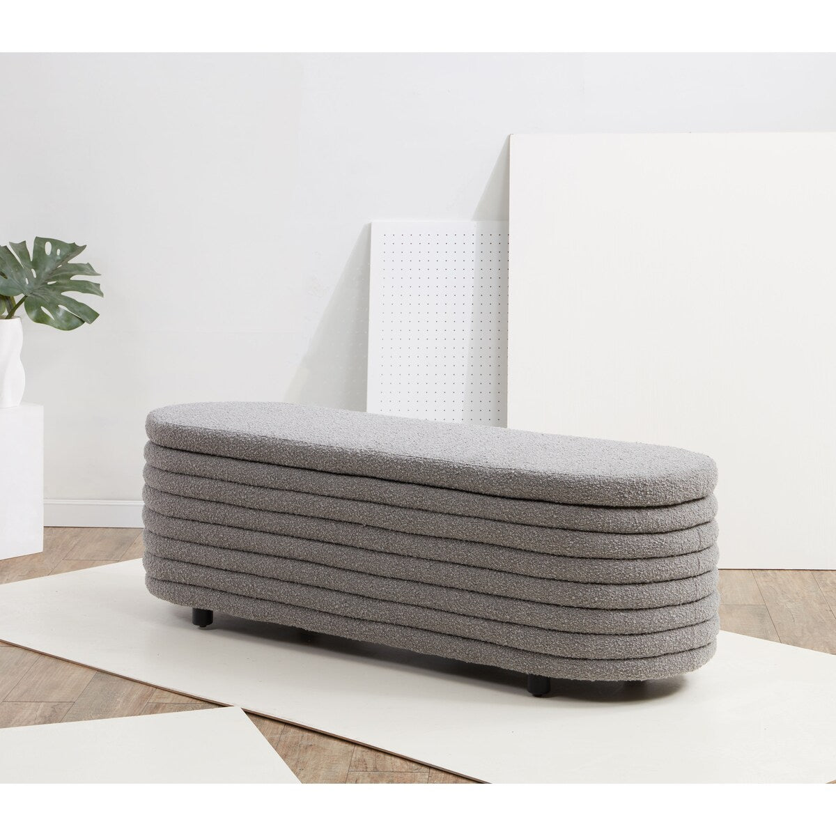 SAFAVIEH Couture Denissa Contemporary Oval Storage Bench