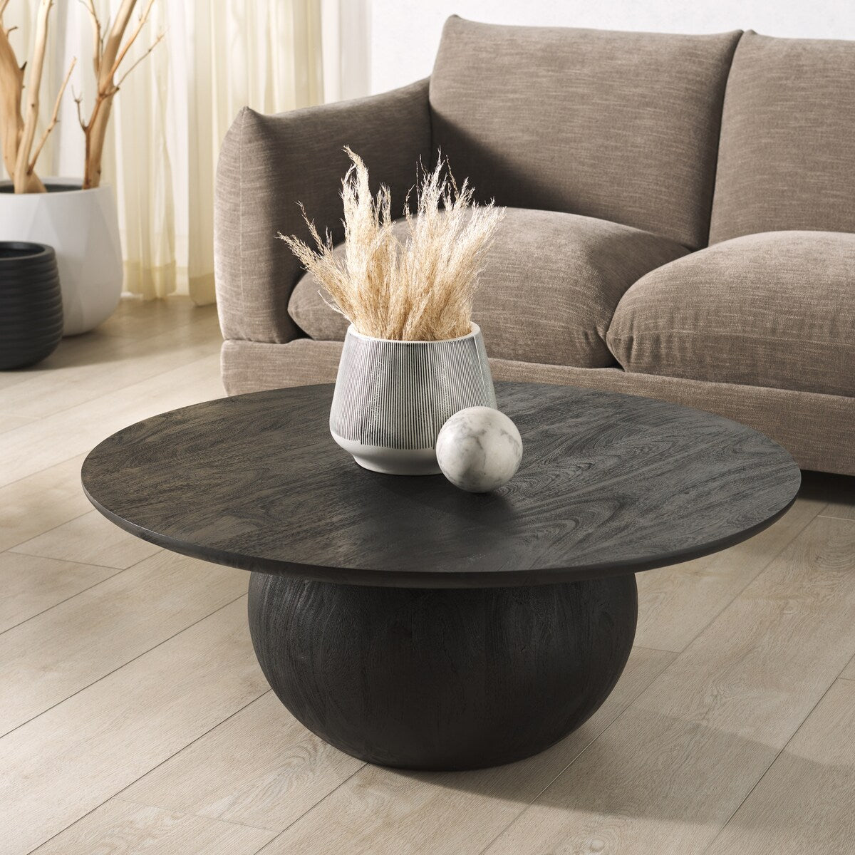 SAFAVIEH Couture Gabribella Round Wood Coffee Table - 36Wx36Dx14H